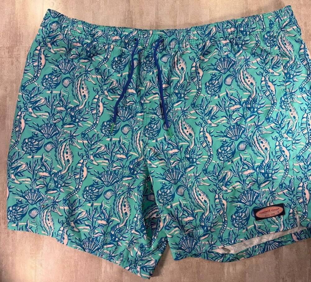 Vineyard Vines Seahorse & Shell Print Chappy Swim Trunks Size 2XT